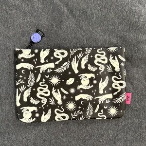 Ipsy Black and Cream Patterned Cosmetic Bag